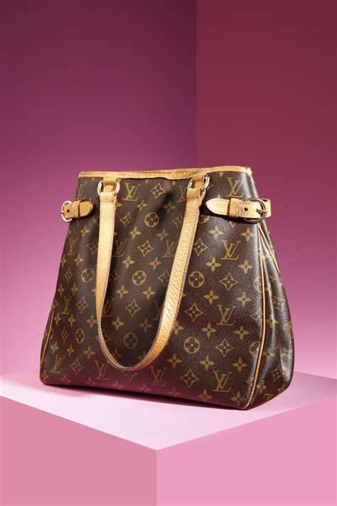 borsa a spalla louis vuitton|louis vuitton sweatpants.